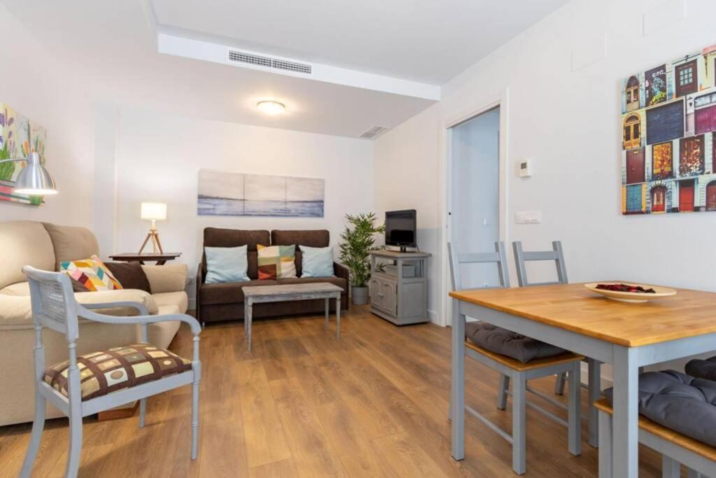 Apartamento Triana Pages Oasis By Valcambre Sevilla Exterior foto