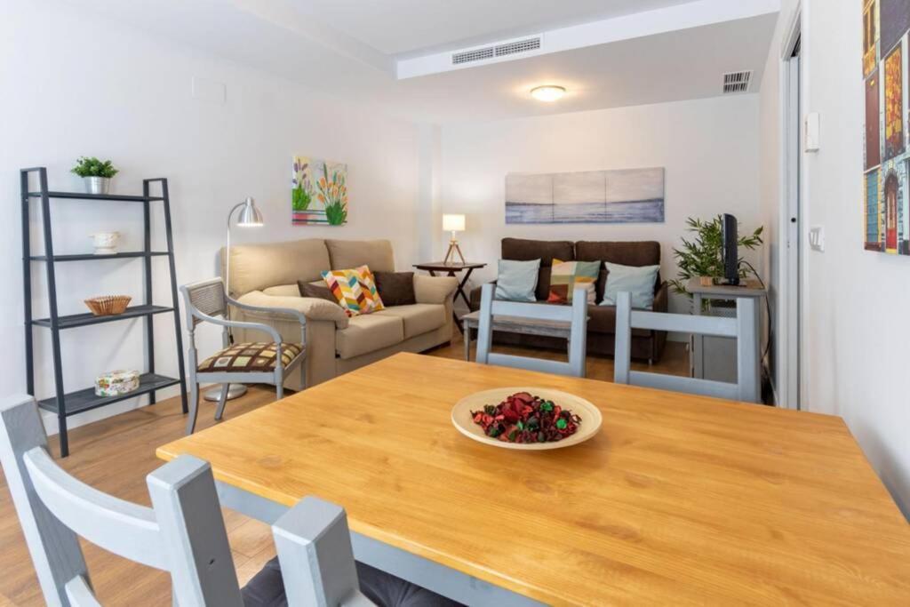 Apartamento Triana Pages Oasis By Valcambre Sevilla Exterior foto